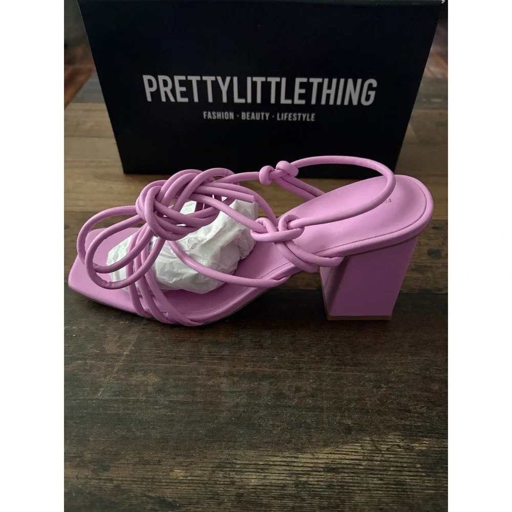 PrettyLittleThing Pink PU Square Toe Strappy Low Block Heel Sandals US 7‎ NEW